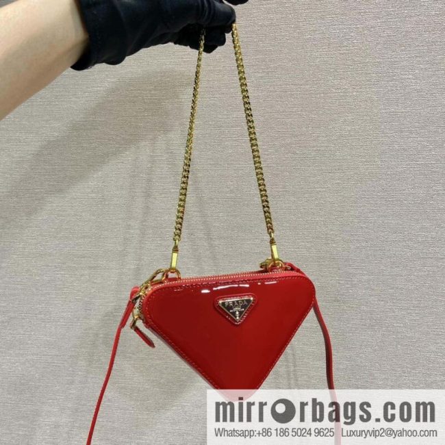 PRADA Gemini patent leather triangle bag 🎉 1NR015 New 😘 patent leather