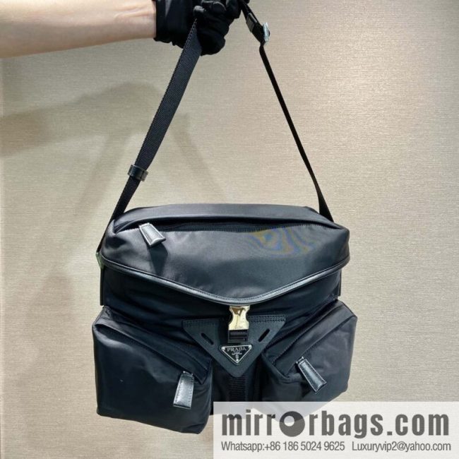 PRADA new men\'s bag 🎉 2VD062 oblique span bag