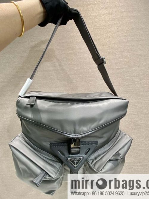 PRADA new men\'s bag 🎉 2VD062 oblique span bag