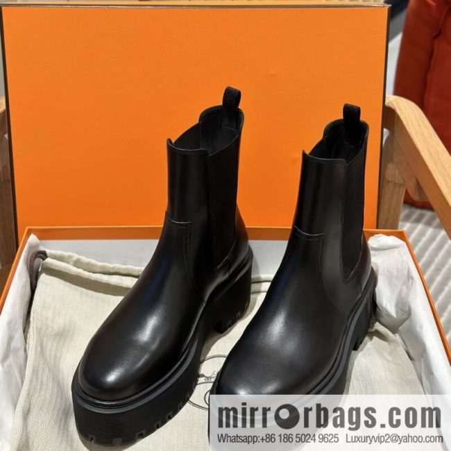 Hermès H\'s new autumn and winter Chelsea boots