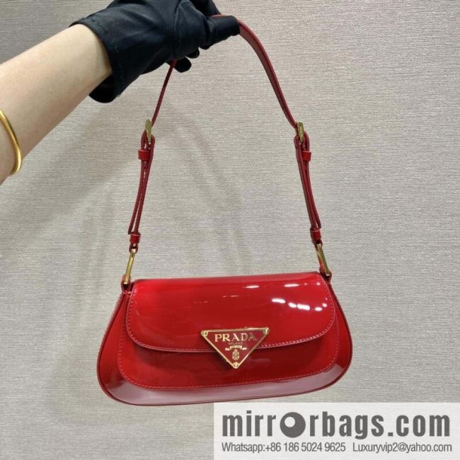 PRADA patent leather armpit bag 🎉 1BD345 big red
