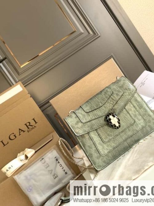 BVLGARI Bulgari Sprpenti Forever water snake skin inner small sheepskin chain bag 618792 mint green 20CM