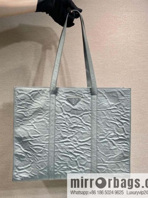 PRADA new tote bag 🎉 1BG460 grey