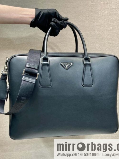 PRADA double briefcase 🎉 2VE025