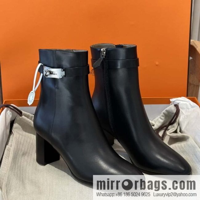 Hermès Kelly buckle, calfskin high-heeled boots
