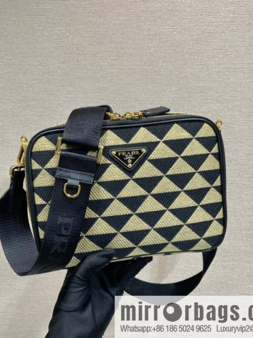PRADA embroidery fabric messenger bag 🎉 2VH069