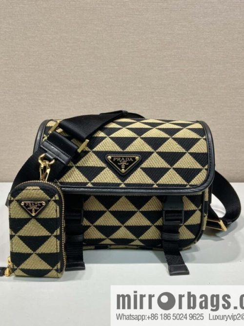 PRADA embroidery fabric messenger bag 🎉 2VD034