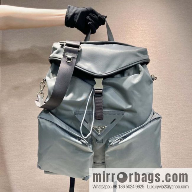 PRADA new catwalk model 🎉 2VZ108 shoulder back/shoulder bag, gray