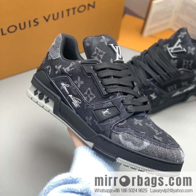 LV/Louis Vuitton, black denim men\'s sports and leisure shoes