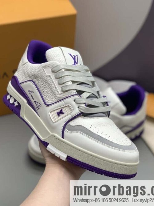 LV/Louis Vuitton, white calfskin couple sports and leisure shoes