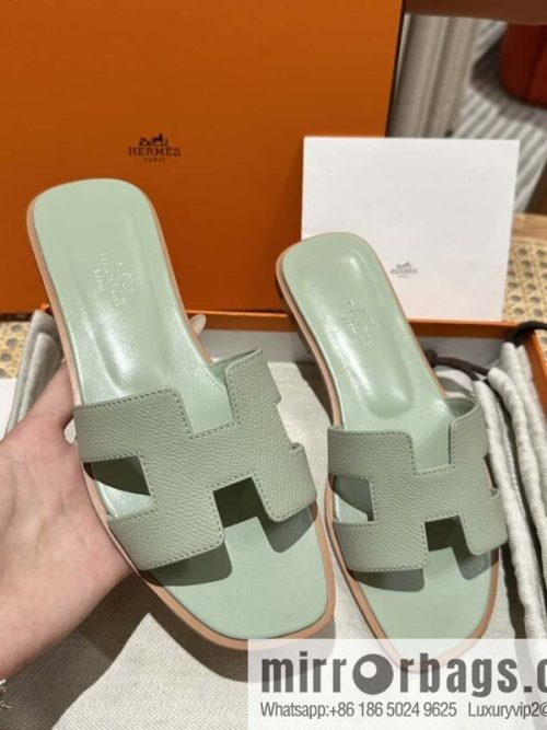Hermès leather outsole H slippers