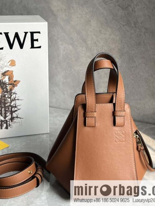 LOEWE Hammock bag 0682 mini caramel