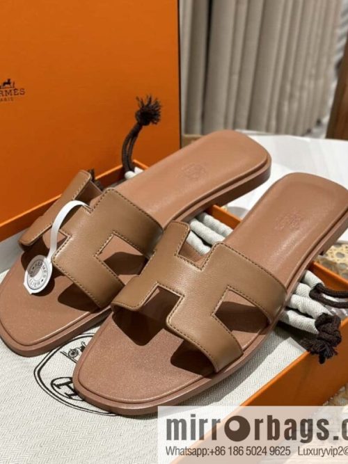 Hermès leather outsole H slippers