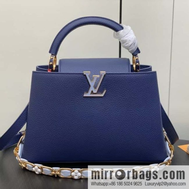 LV M23199 CAPUCINES medium handbag