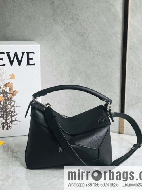 LOEWE puzzle geometric bag 24cm 0681 black