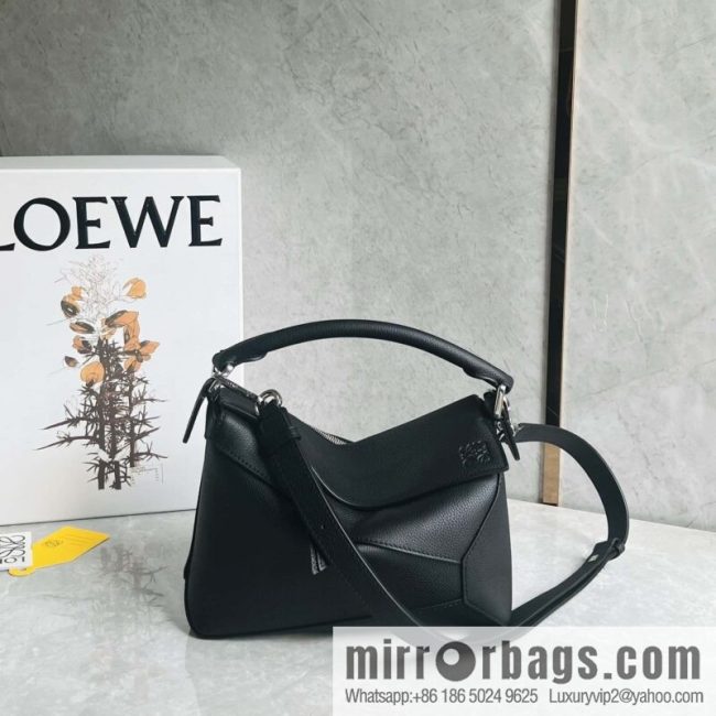 LOEWE puzzle geometric bag 24cm 0681 black
