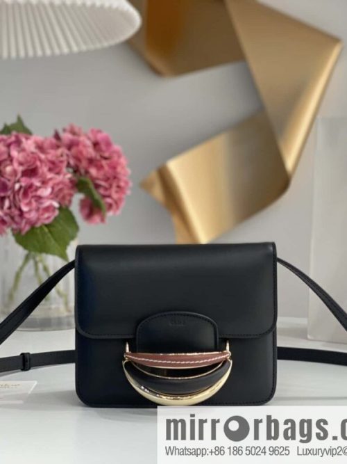 Chloe Kattie bracelet bag black