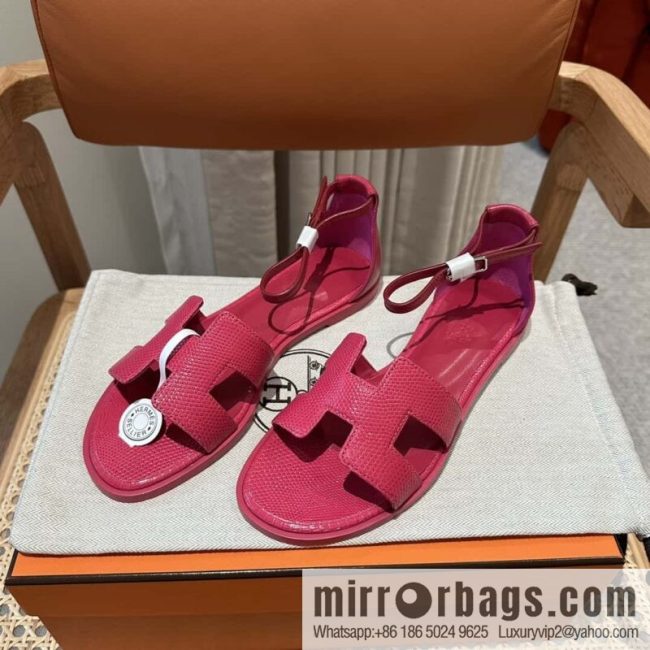 Hermès lizard leather new small sandals