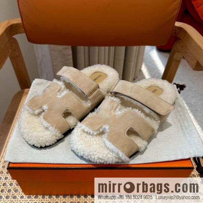 Hermès plush second uncle shoes Chypre sandals