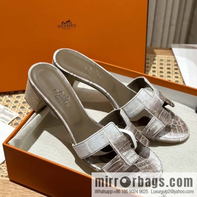 Hermès Crocodile 🐊 slippers