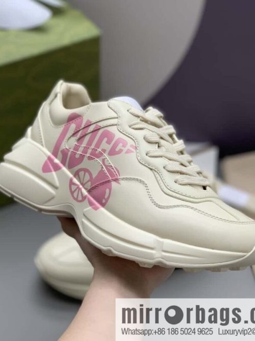 GUCCI women\'s retro sneakers
