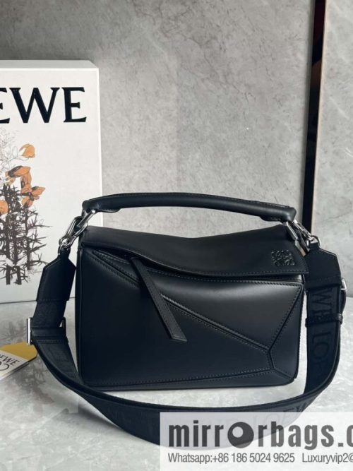 LOEWE Puzzle 24CM bag leather small geometric bag 0189
