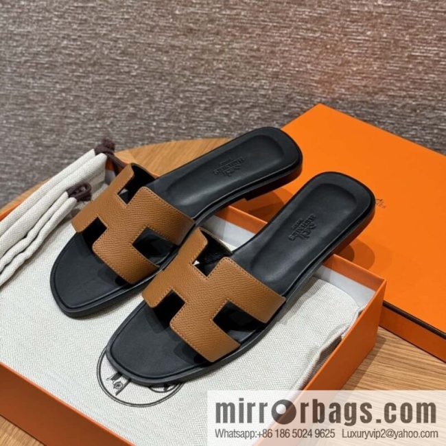 Hermès slippers