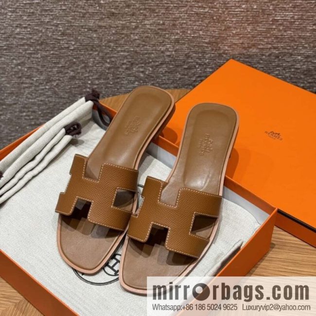 Hermès slippers