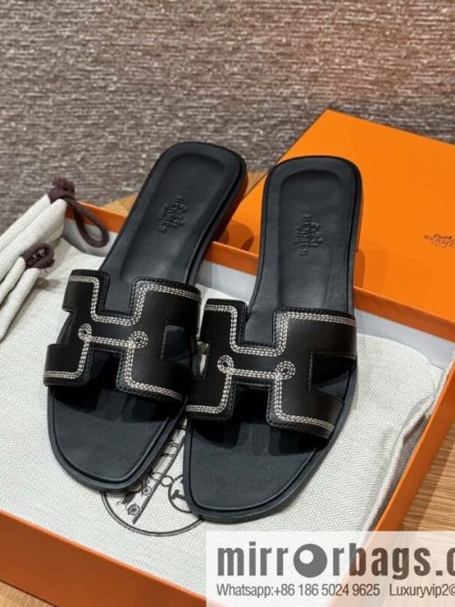 Hermès slippers