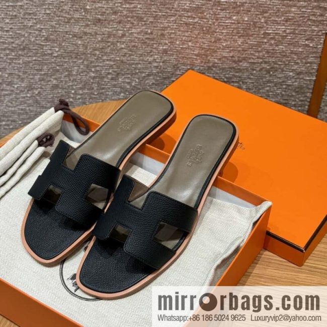 Hermès slippers