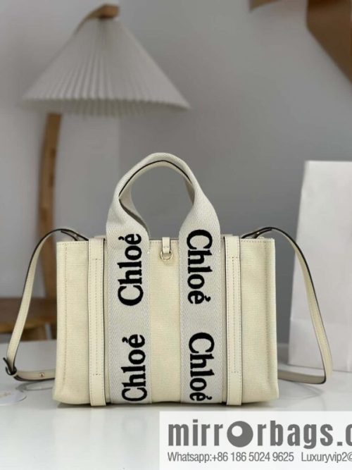 Chloe 24-year limited series new Woody tote bag, small 26CM.