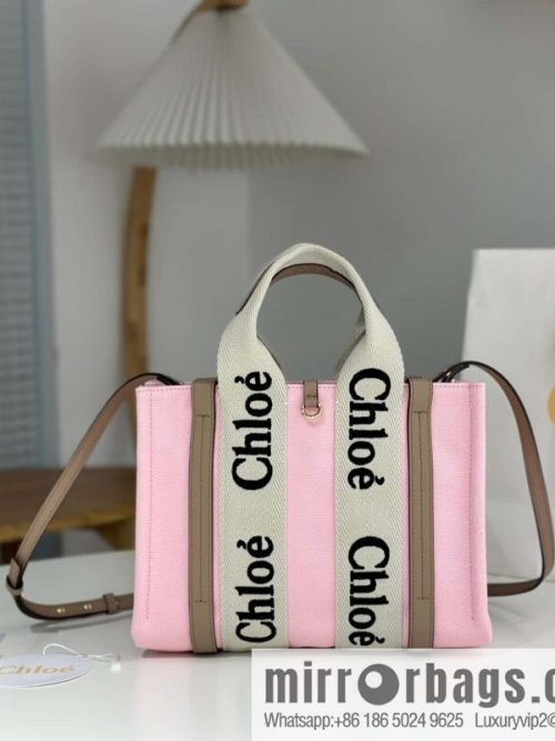 Chloe 24-year limited series new Woody tote bag, small 26CM.