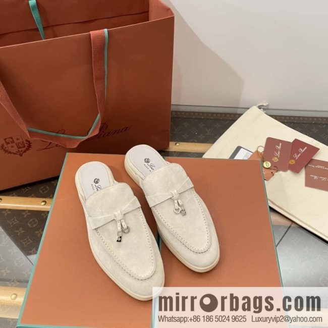 𝐋𝐨𝐫𝐨 𝐏𝐢𝐚𝐧𝐚|| Muller half-shoes, pearl gray