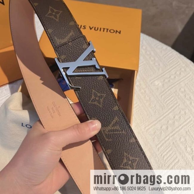 LV signature letter metal buckle belt M9808/M9608/M9610 - Image 5