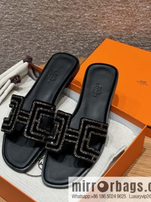 Hermès slippers