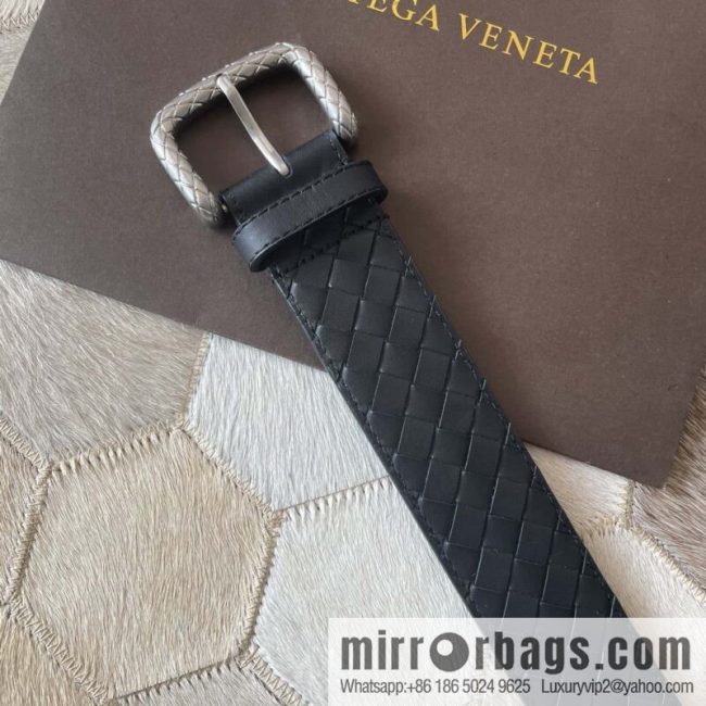 Bottega Veneta Butterfly Home, Men\'s Hand-woven Cowhide Pattern Engraved Pin Buckle Belt 3.5cm - Image 3