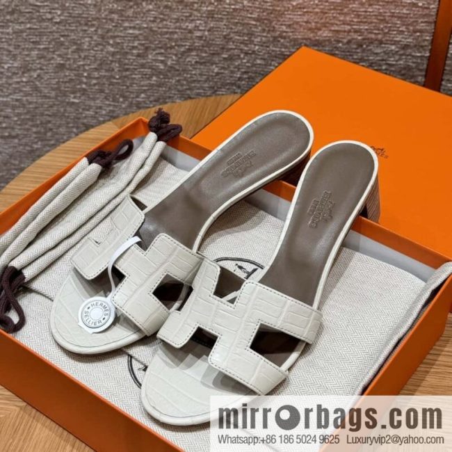 Hermès Crocodile 🐊 slippers