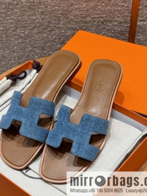 Hermès H slippers