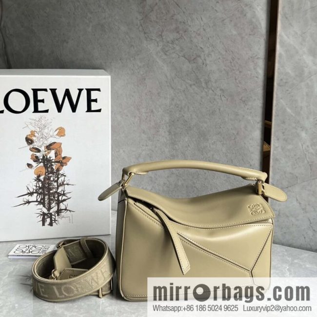 LOEWE satin leather ➕ Anagram embroidery shoulder strap puzzle geometric pack 0189 clay green