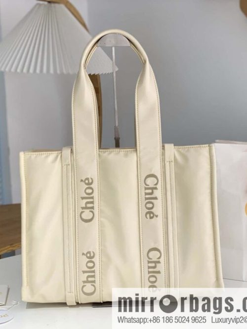 Chloe\'s new nylon new material Woody tote bag, large rice apricot 45CM.