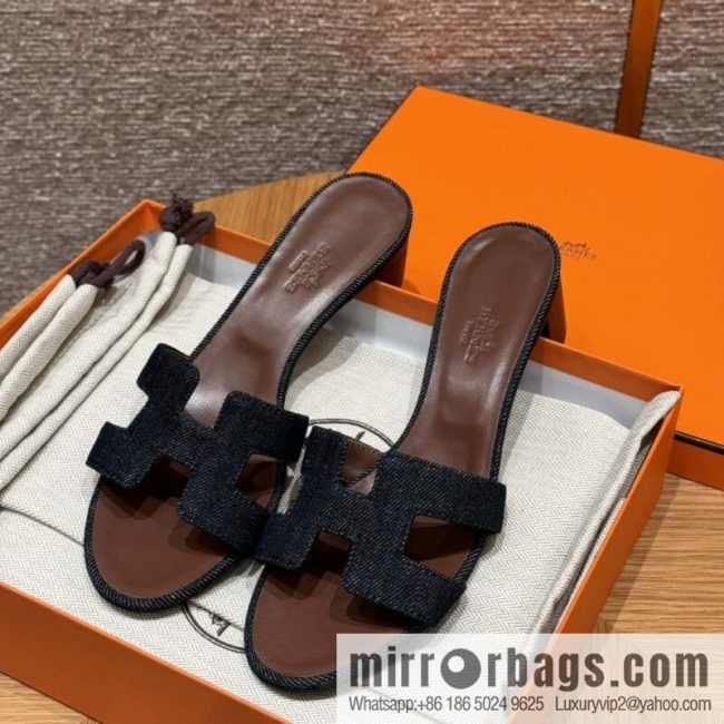 Hermès\' latest popular denim high heels