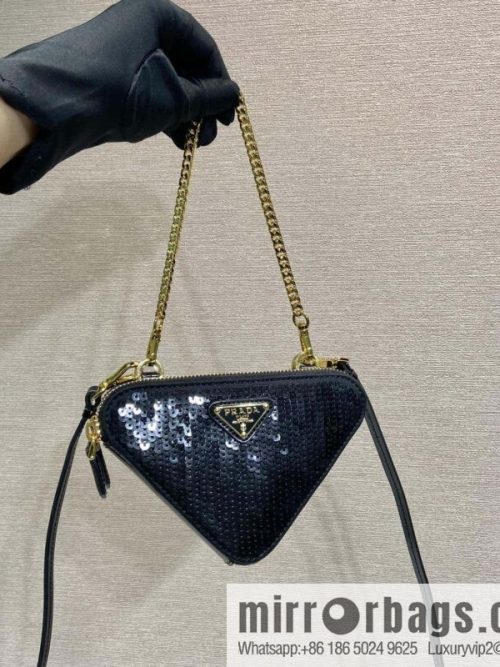 PRADA 🎉 Gemini Sequins Triangle Pack 🎉 1NR015 New 😘 Sequins