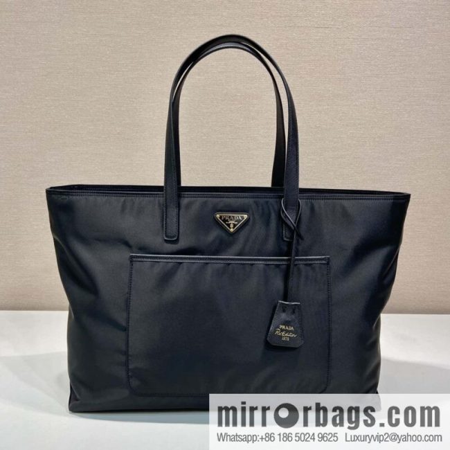 PRADA 🎉 new tote bag 🎉 1BG527