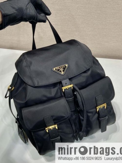 PRADA 🎉 gold buckle classic backpack 🎉 1BZ677 gold hardware