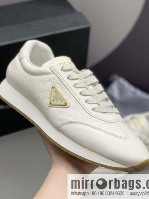 PRADA 🆕 men\'s sports and leisure shoes
