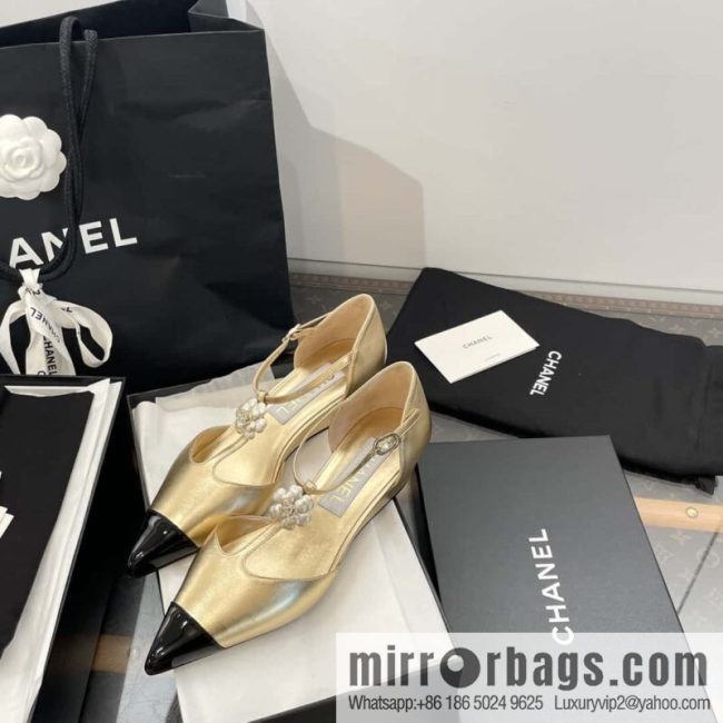 CHANEL Xiaoxiang Early Spring Camellia 🥰 Pointed Wedge Heel Single Shoes