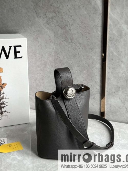 LOEWE latest 𝑷𝒆𝒃𝒃𝒍𝒆 bucket bag 0705 lychee pattern black