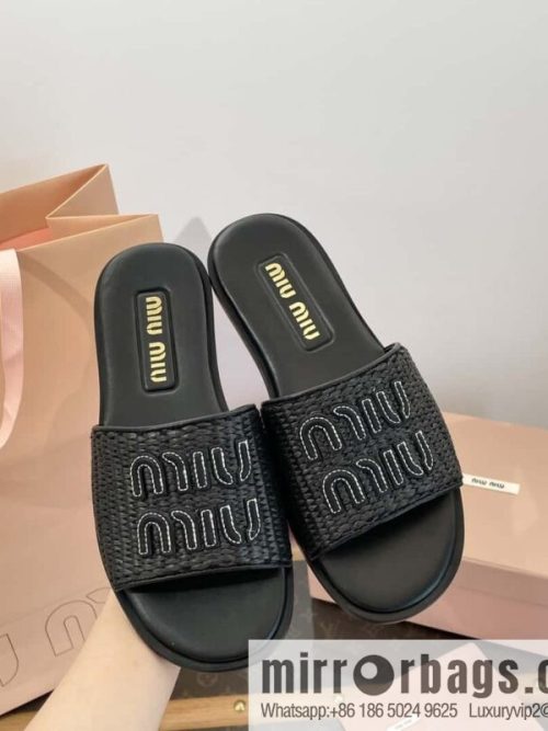 Miao Miao | | Spring and summer raffia woven alphabet slippers