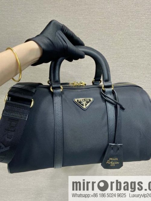 PRADA 🎉 new tote bag 🎉 1BB233