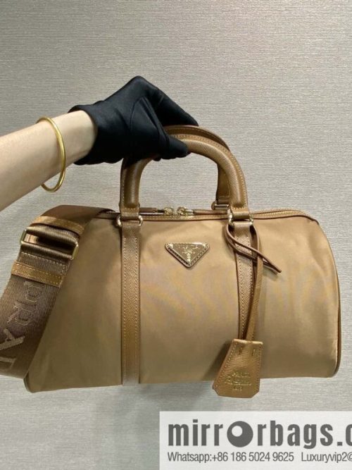 PRADA 🎉 new tote bag 🎉 1BB233
